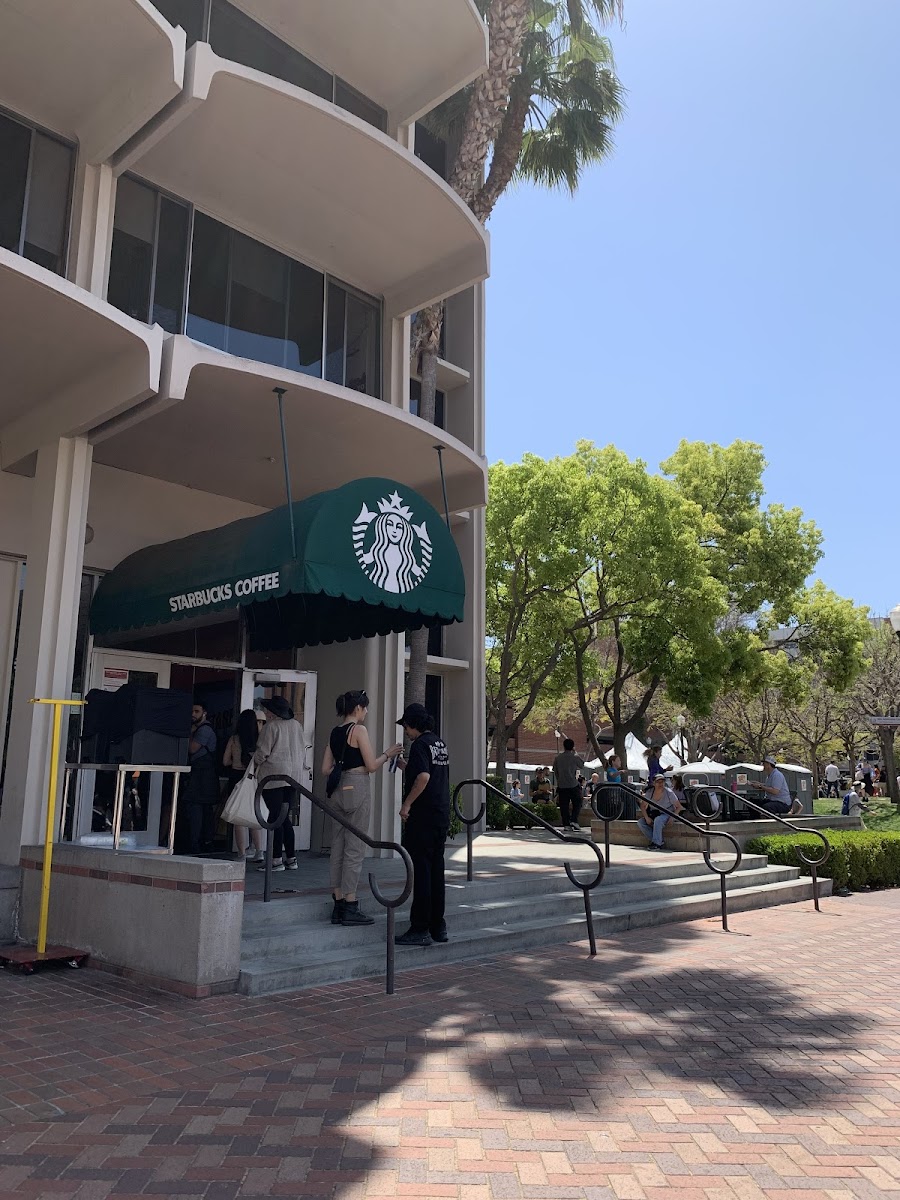 Trojan Grounds (Illy)